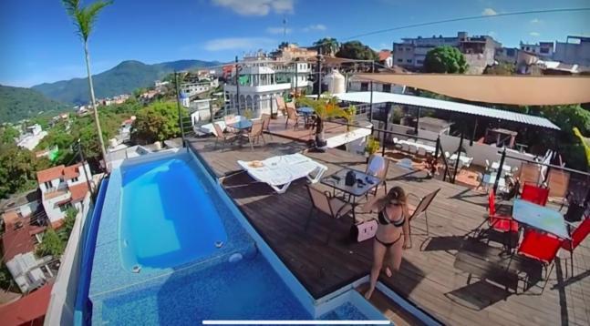 Roof Top Hotel Хилитла Экстерьер фото