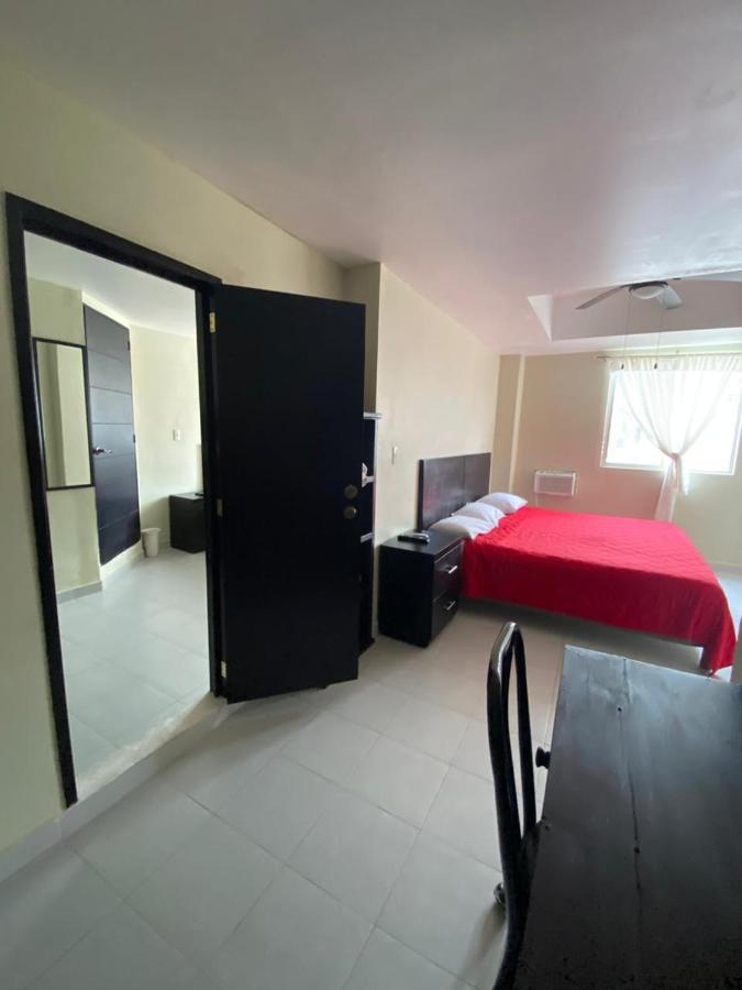 Roof Top Hotel Хилитла Экстерьер фото