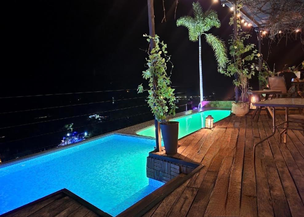 Roof Top Hotel Хилитла Экстерьер фото