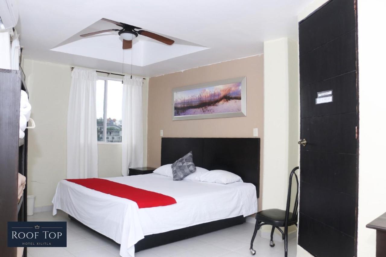 Roof Top Hotel Хилитла Экстерьер фото