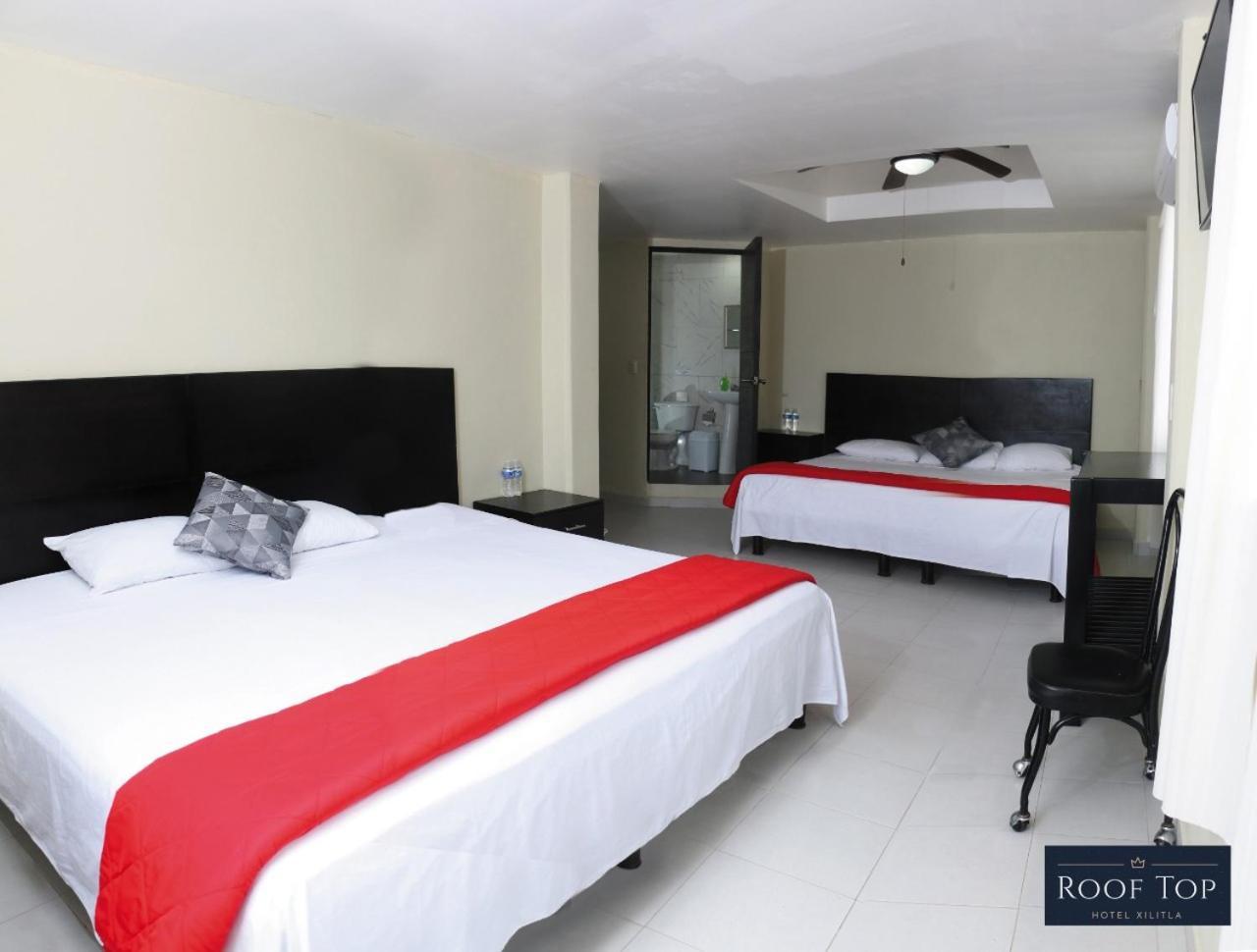 Roof Top Hotel Хилитла Экстерьер фото